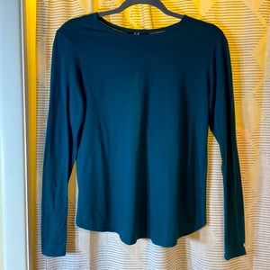 Fabletics open back l/s top